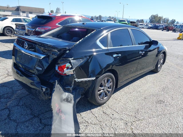Nissan Altima 2.5 S 2015 1N4AL3AP8FC585884 Image 4