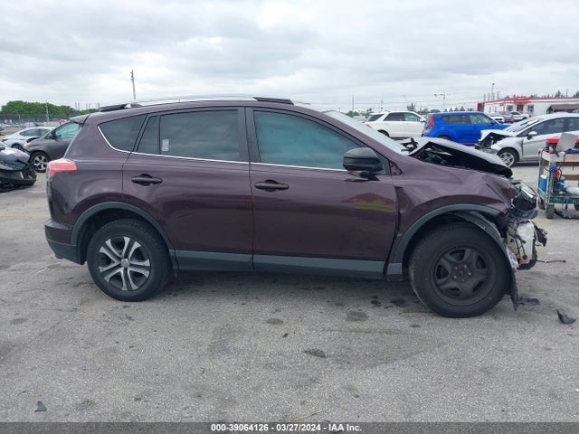 Toyota RAV4 LE 2017 2T3ZFREV1HW391441 Image 13