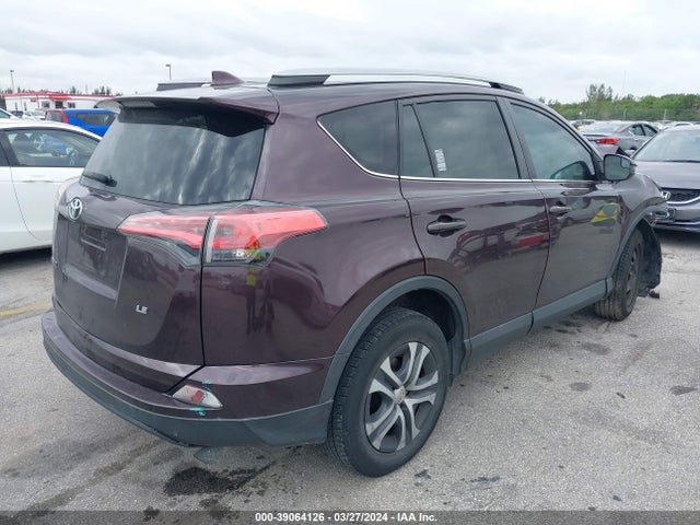 Toyota RAV4 LE 2017 2T3ZFREV1HW391441 Image 4