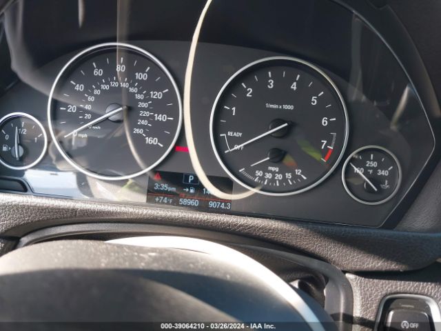 WBA8E1G37HNU18996 BMW 320i
