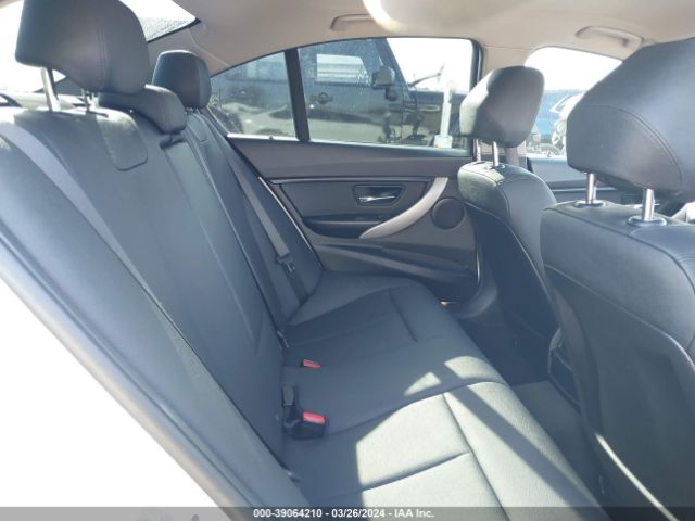 WBA8E1G37HNU18996 BMW 320i