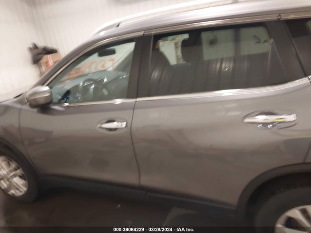 Nissan ROGUE SV 2015 KNMAT2MV9FP503166 Image 14