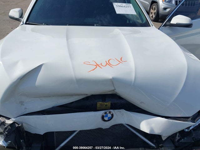 BMW 535i Xdrive 2015 WBA5B3C50FD544067 Image 10