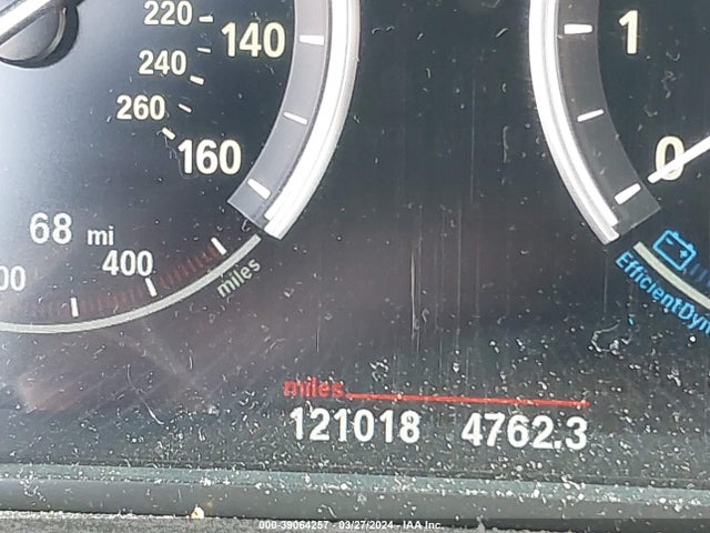 BMW 535i Xdrive 2015 WBA5B3C50FD544067 Image 15