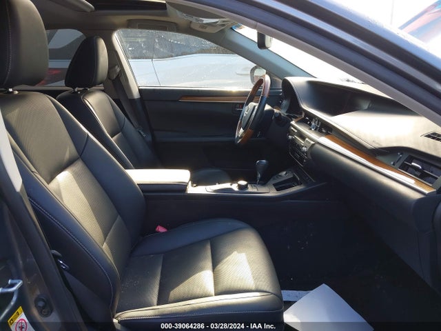 Lexus ES 300H 2015 JTHBW1GG0F2091055 Image 5