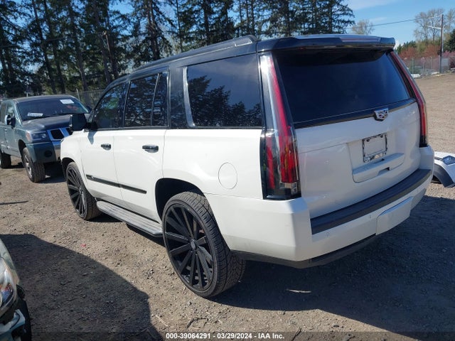 1GYS4MKJ4FR538631 Cadillac Escalade Luxury