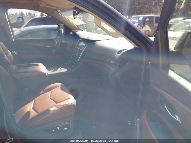 1GYS4MKJ4FR538631 Cadillac Escalade Luxury