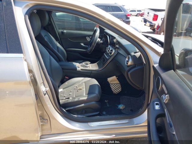 55SWF8DB8KU299386 Mercedes-Benz C 300