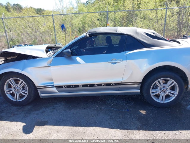 Ford Mustang V6 2014 1ZVBP8EM5E5266667 Image 15