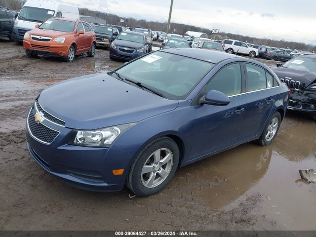 Chevrolet Cruze 1lt Auto 2014 1G1PC5SB8E7175329 Image 2