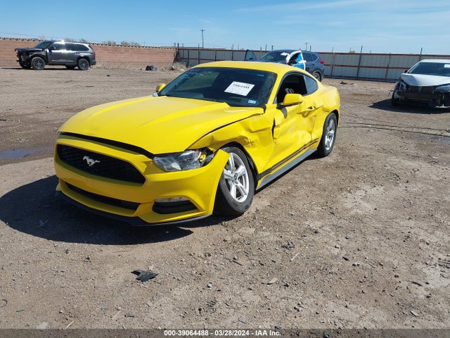 Ford Mustang V6 2017 1FA6P8AMXH5237766 Image 2
