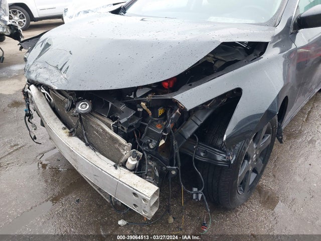 Nissan Altima 2.5 S 2015 1N4AL3AP6FC225142 Image 6