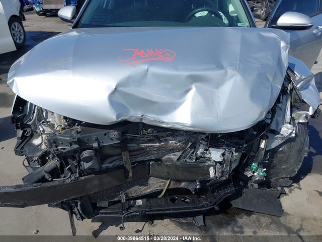 KIA Optima Lx 2019 5XXGT4L33KG284258 Image 10