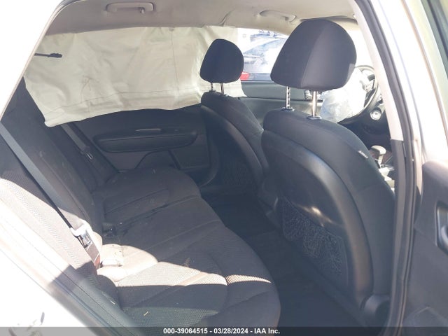 KIA Optima Lx 2019 5XXGT4L33KG284258 Image 8