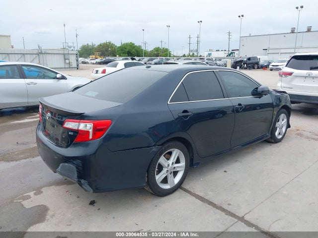 Toyota CAMRY SE 2014 4T1BF1FK7EU810582 Image 4