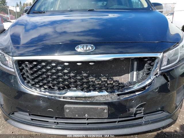 KIA SEDONA LX 2018 KNDMB5C14J6379788 Image 17