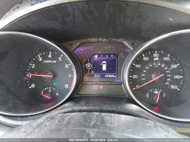 KIA SEDONA LX 2018 KNDMB5C14J6379788 Image 7