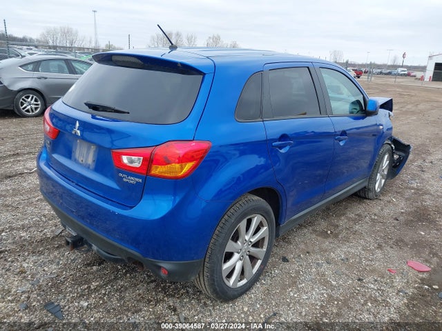 4A4AP3AU1FE026596 Mitsubishi Outlander Sport Es