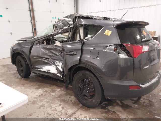 Toyota RAV4 LE 2015 JTMBFREV3FD156017 Image 3