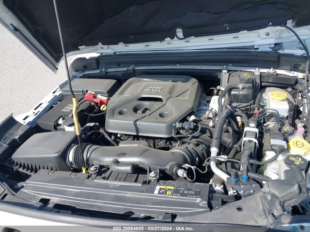 1C4HJXEN3KW679629 Jeep Wrangler Unlimited Sahara Altitude 4x4