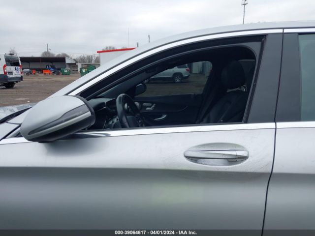 55SWF8EB7KU290824 Mercedes-Benz C 300 4matic