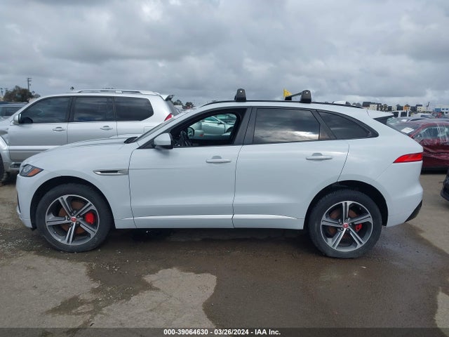 Jaguar F-PACE S 2017 SADCM2BV7HA889945 Image 14