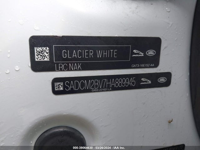 2017 JAGUAR F-PACE SADCM2BV7HA889945 Photo 8