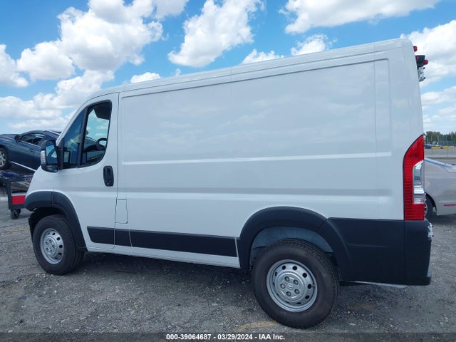 3C6LRVNG2PE585503 RAM Promaster 1500 Low Roof 118 Wb