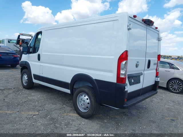 3C6LRVNG2PE585503 RAM Promaster 1500 Low Roof 118 Wb