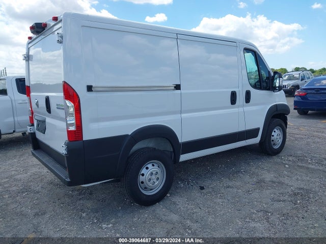 3C6LRVNG2PE585503 RAM Promaster 1500 Low Roof 118 Wb