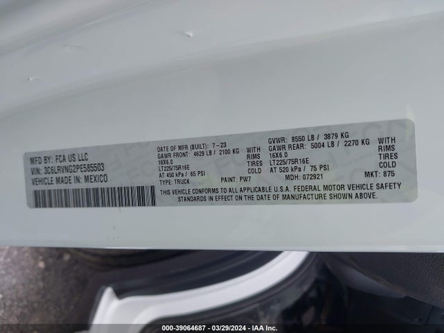3C6LRVNG2PE585503 RAM Promaster 1500 Low Roof 118 Wb