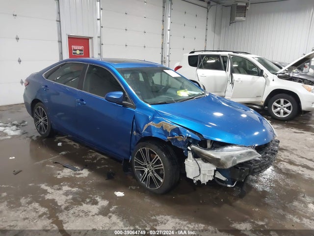2016 4T1BF1FK6GU545897 main image