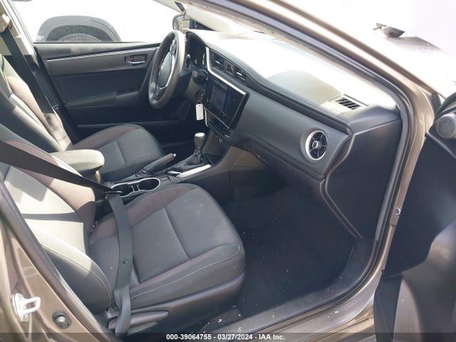 Toyota COROLLA LE 2019 5YFBURHE4KP880226 Image 5