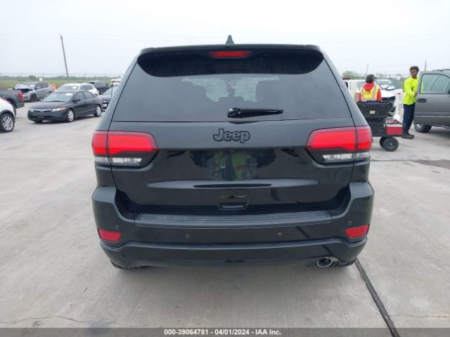 1C4RJEAG4NC127305 Jeep Grand Cherokee Wk Laredo X 4x2