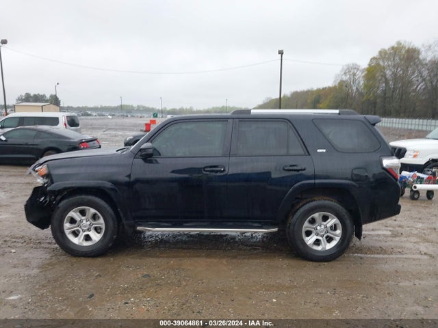 Toyota 4RUNNER SR5 2021 JTEEU5JR8M5232354 Image 14
