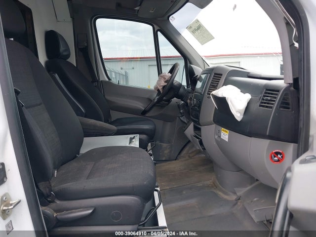 WD3PE7CD8HP501559 Mercedes-Benz Sprinter 2500 Standard Roof V6
