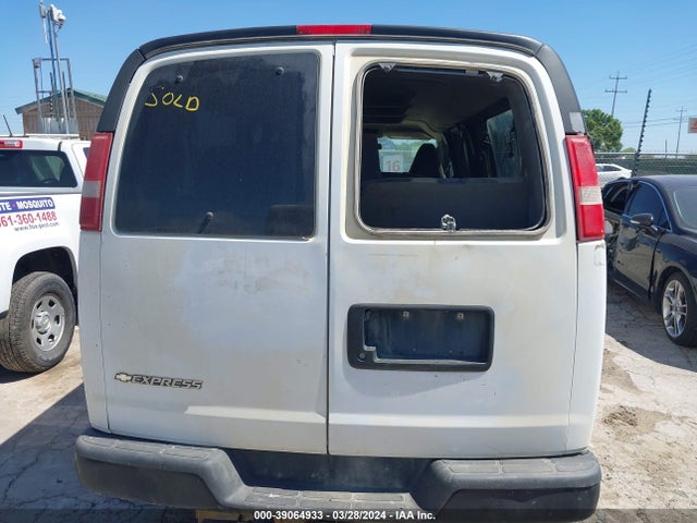 Chevrolet Express 3500 Ls 2017 1GAZGNFG6H1288304 Image 16