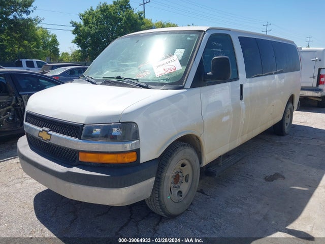 Chevrolet Express 3500 Ls 2017 1GAZGNFG6H1288304 Image 2