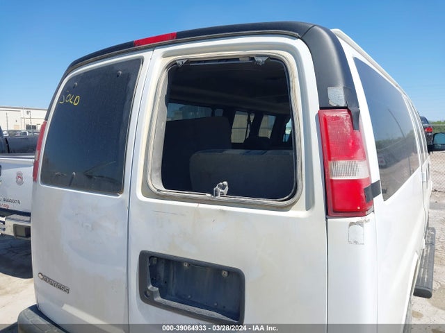 Chevrolet Express 3500 Ls 2017 1GAZGNFG6H1288304 Image 6