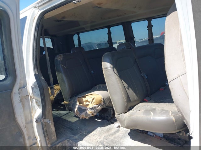Chevrolet Express 3500 Ls 2017 1GAZGNFG6H1288304 Image 8