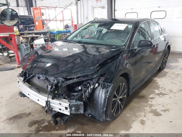Toyota CAMRY SE 2020 4T1G11AK9LU951100 Image 2
