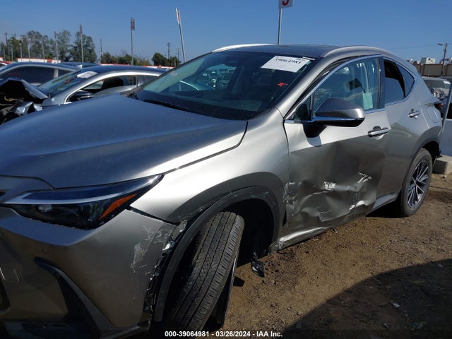 2T2GDCAZ3RC008125 Lexus Nx 250 Premium