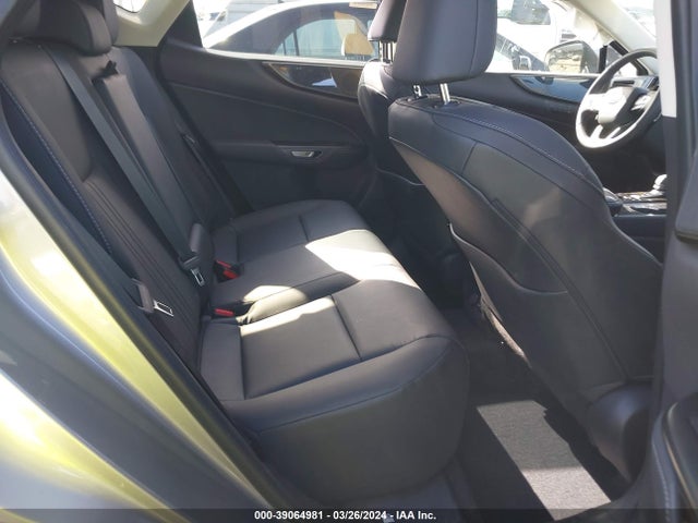 2T2GDCAZ3RC008125 Lexus Nx 250 Premium