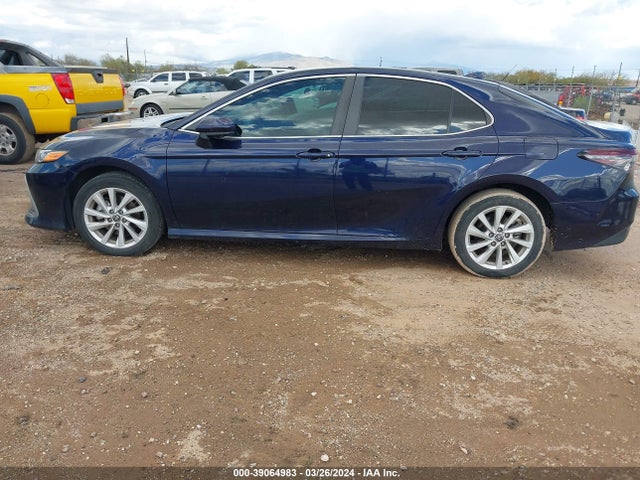 Toyota CAMRY LE 2022 4T1C11AK5NU680201 Image 14