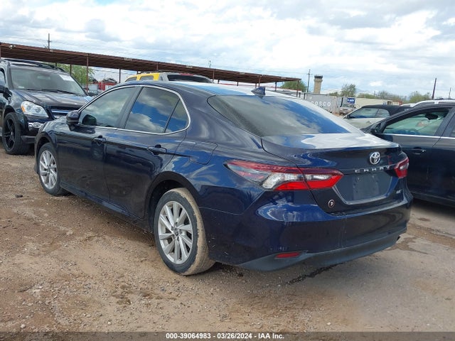 Toyota CAMRY LE 2022 4T1C11AK5NU680201 Image 3