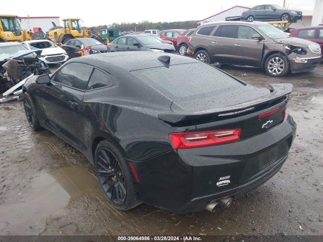 Chevrolet CAMARO 2SS 2018 1G1FG1R78J0142229 Image 3