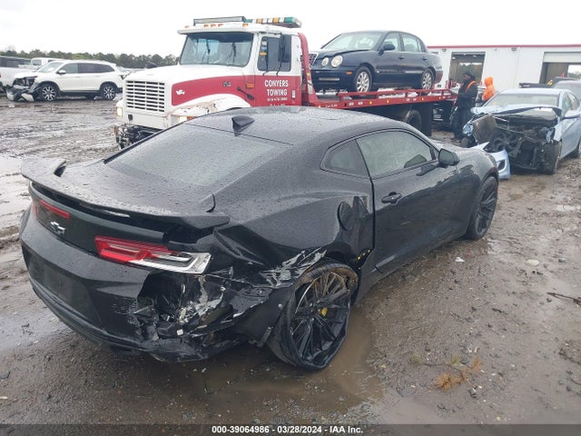 Chevrolet CAMARO 2SS 2018 1G1FG1R78J0142229 Image 4