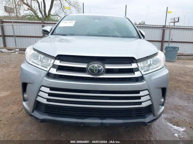 Toyota Highlander Le Plus 2017 5TDZZRFH1HS206905 Image 13