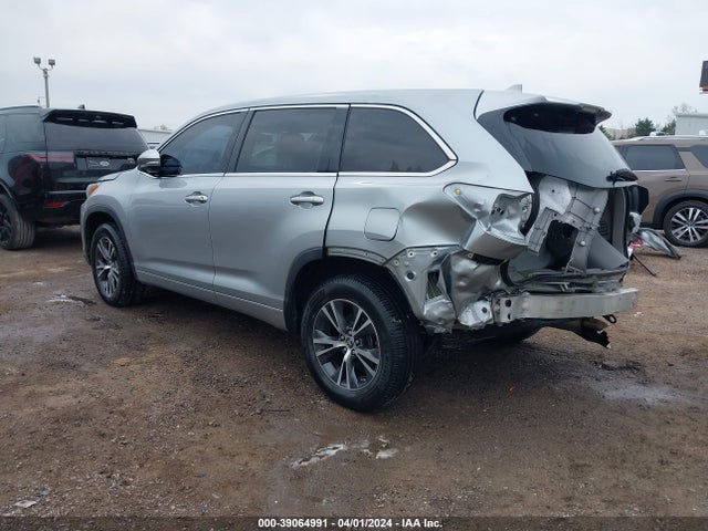 Toyota Highlander Le Plus 2017 5TDZZRFH1HS206905 Image 3