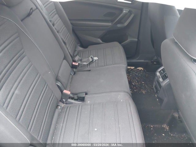 3VV1B7AX7NM132844 Volkswagen Tiguan 2.0t S